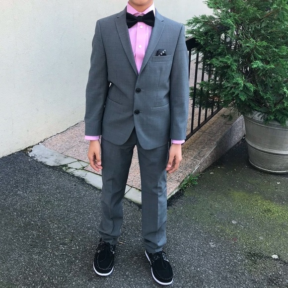 DKNY Kids Gray Blazer and Pants Set Like New - Picture 2 of 14